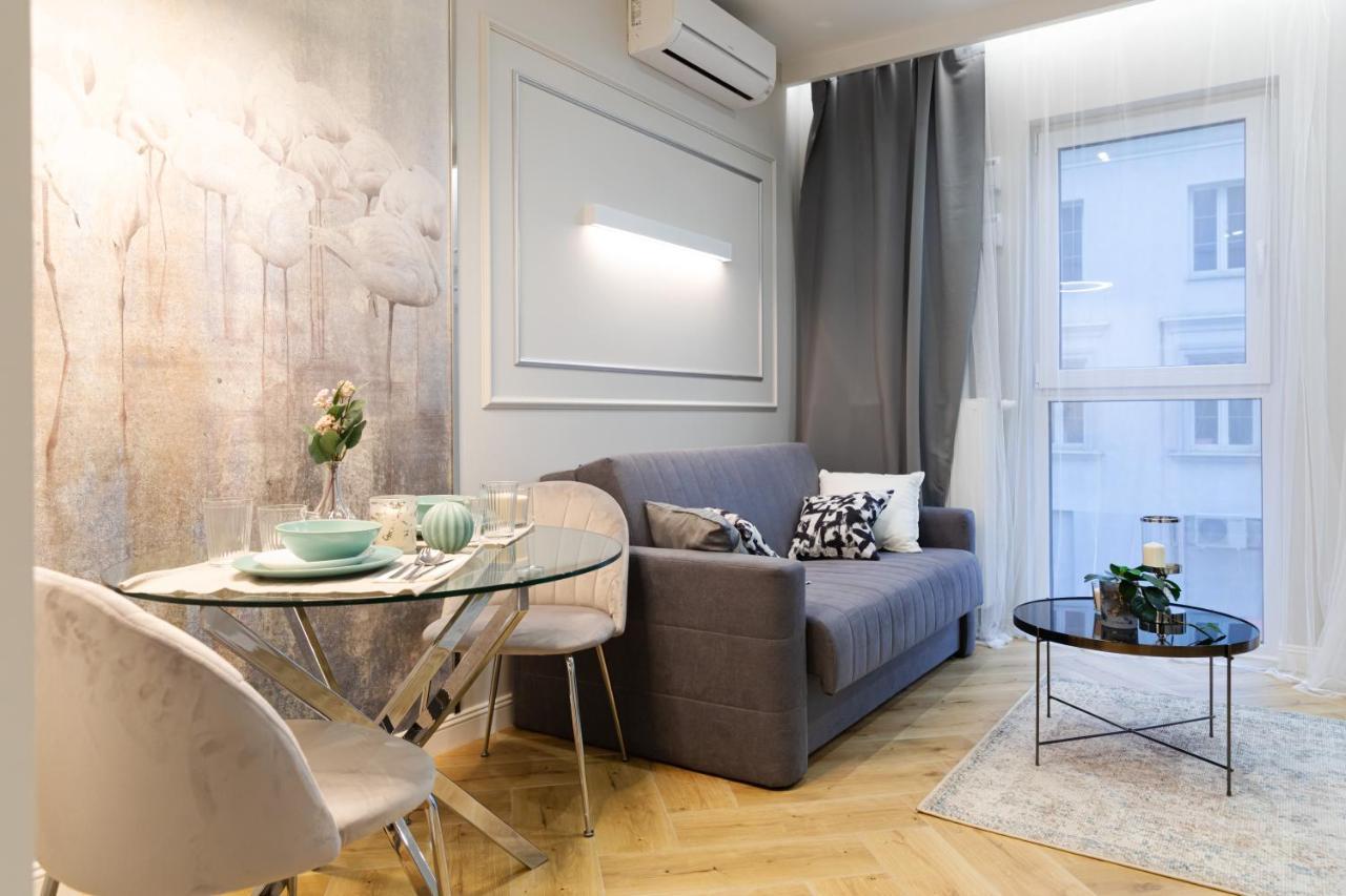 Targowa Bright Studio By Sofija Warszawa Eksteriør billede