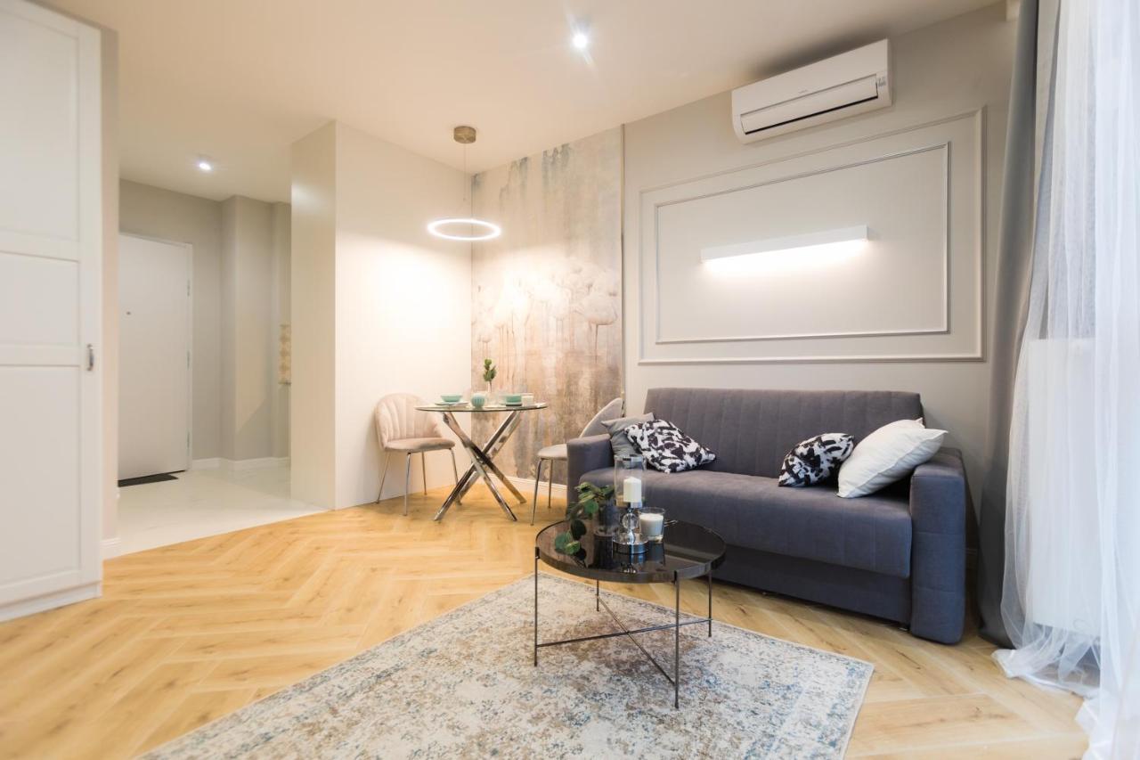 Targowa Bright Studio By Sofija Warszawa Eksteriør billede