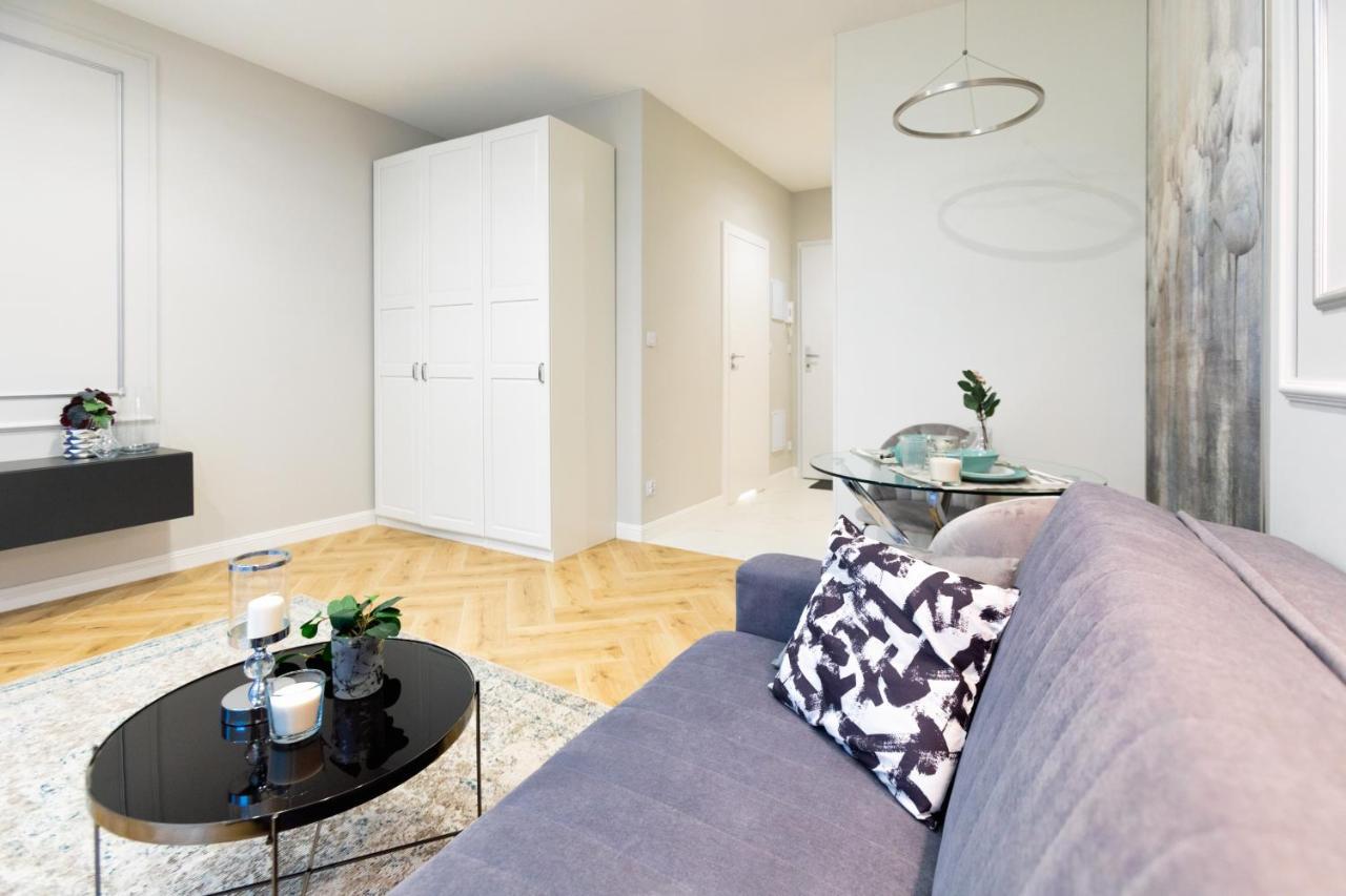 Targowa Bright Studio By Sofija Warszawa Eksteriør billede